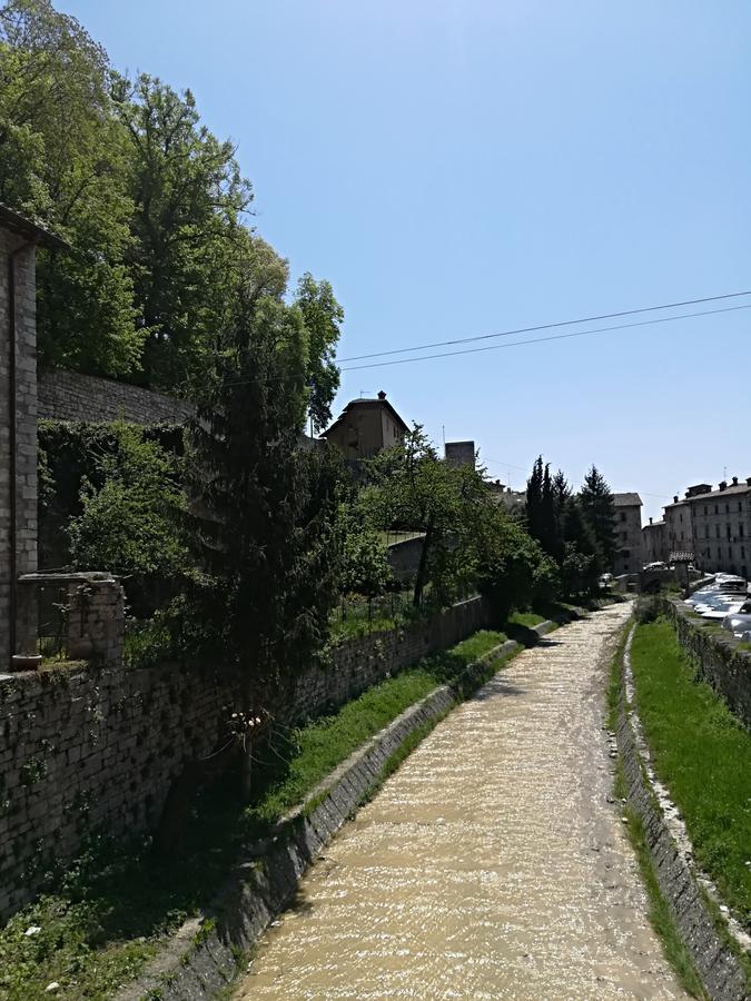 Civico 10 Hotel Gubbio Kültér fotó