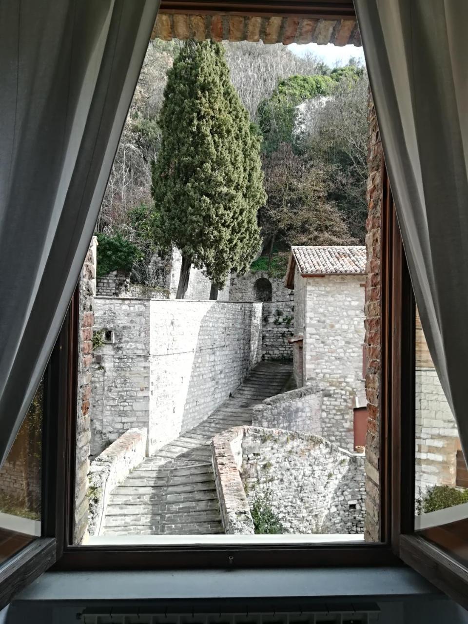 Civico 10 Hotel Gubbio Kültér fotó